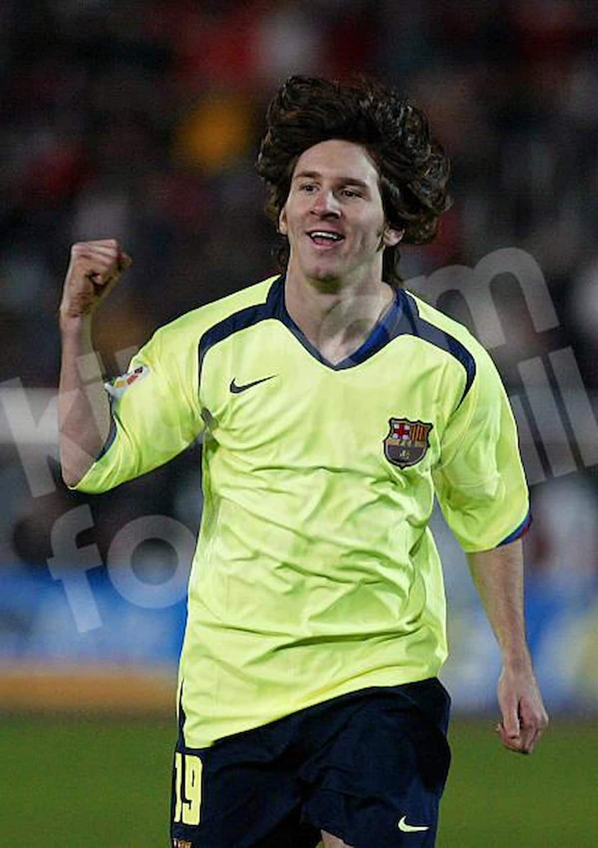 2005 06 MESSI 30 Barcelona Away Soccer Jersey (3).jpg