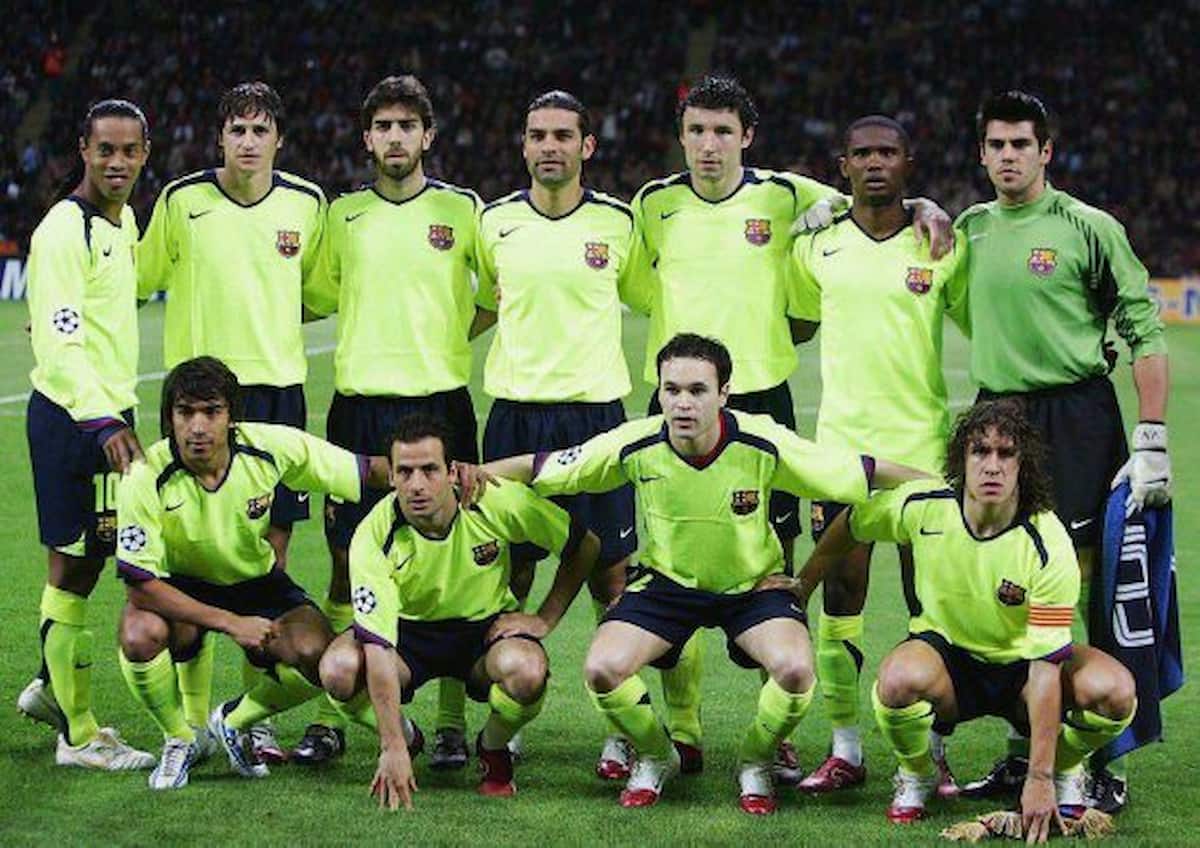 2005 06 MESSI 30 Barcelona Away Soccer Jersey (2).jpg