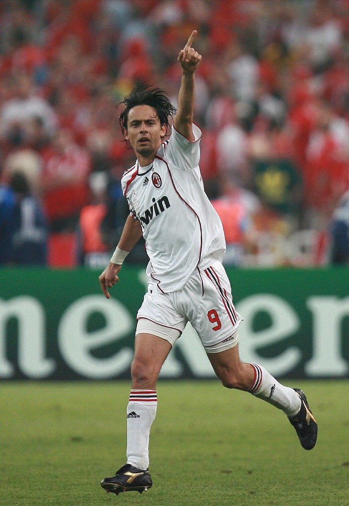 200607 AC Milan Away jersey (1).jpg