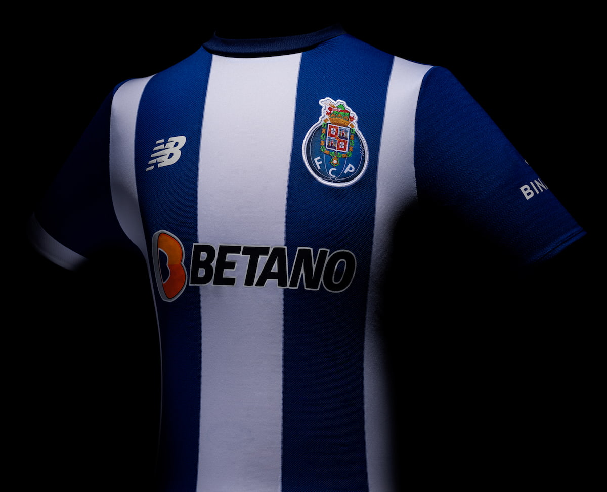 fc_porto_2023_24_home_jersey (5).jpg