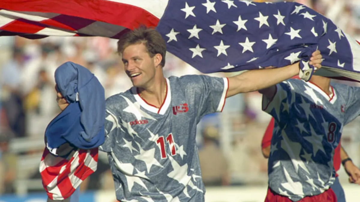 USA 1994 Away Jersey (1).jpg