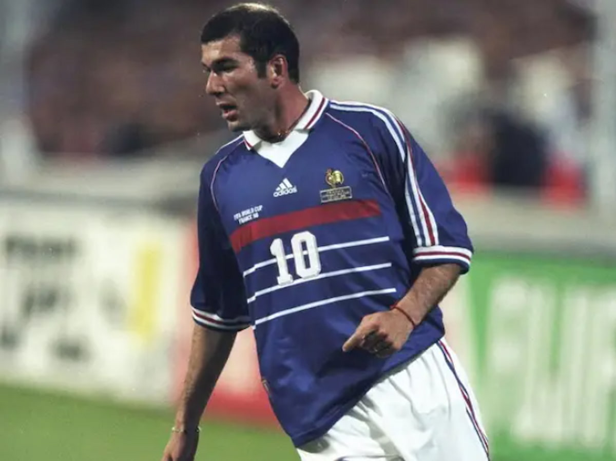 Retro 1998 France World Cup jersey (2) (1).jpg