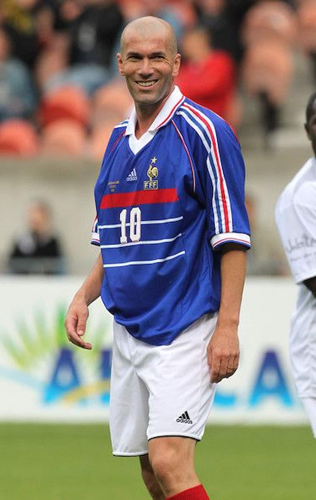 Retro 1998 France World Cup jersey (4).jpg