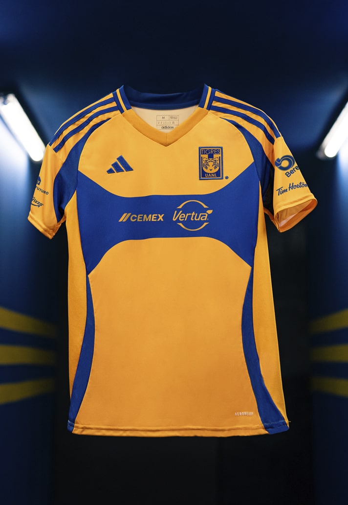 Men's Authentic Player Version Tigres UANL Home Jersey 202425.jpg