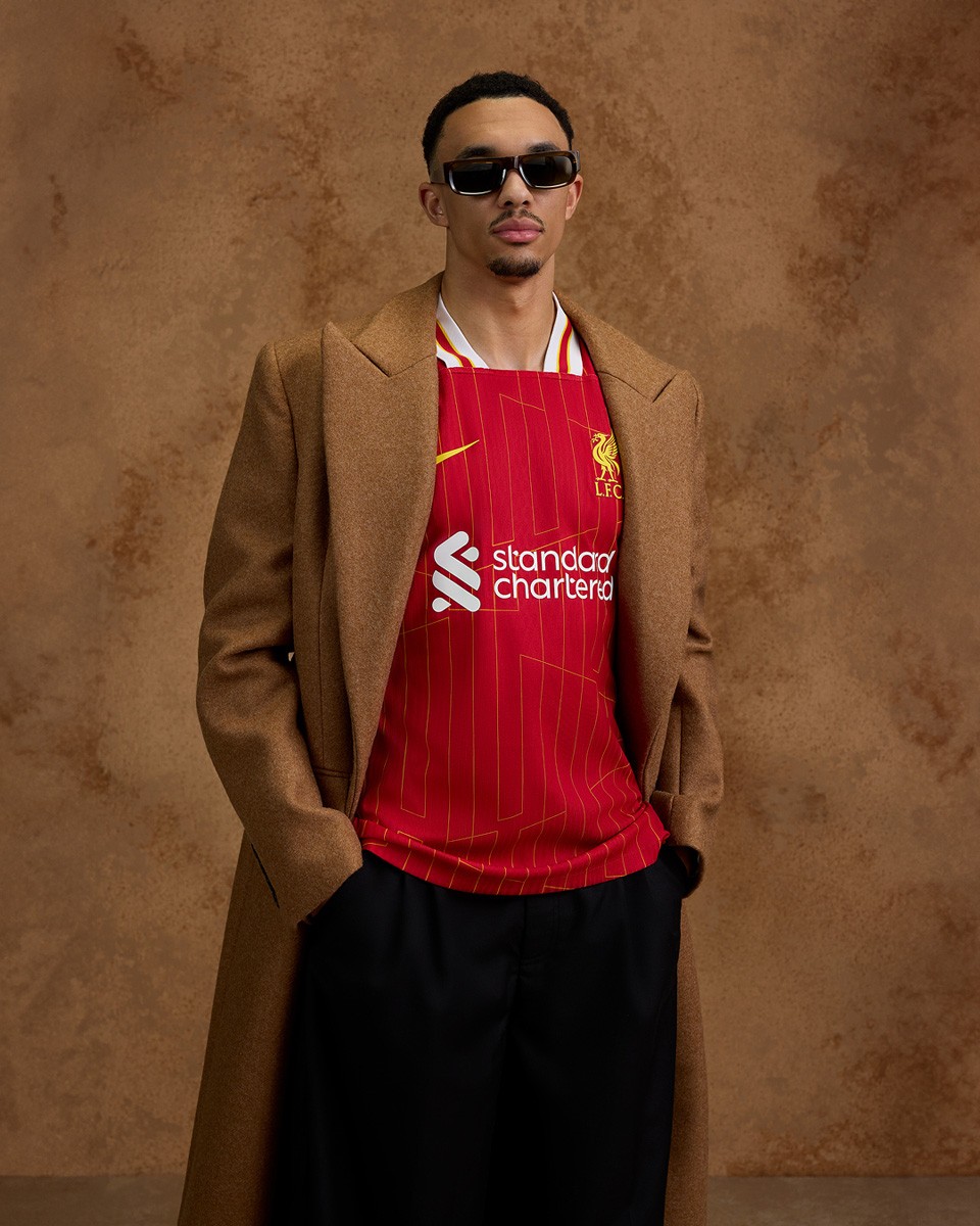 2024-25 Authentic Liverpool Home Soccer Jersey - Men's Player Version.jpg