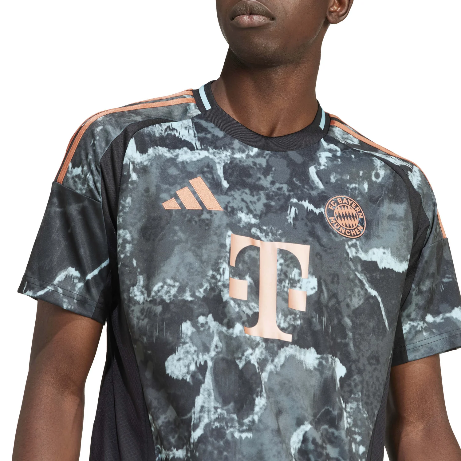 Bayern Munich 2024-25 Men's Away Soccer Jersey - Fan Edition.jpg